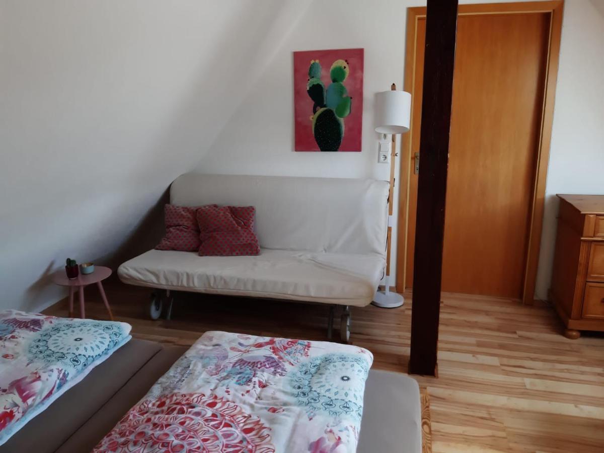 Giebelzimmer Mit Weinbergblick Stetten  Bagian luar foto