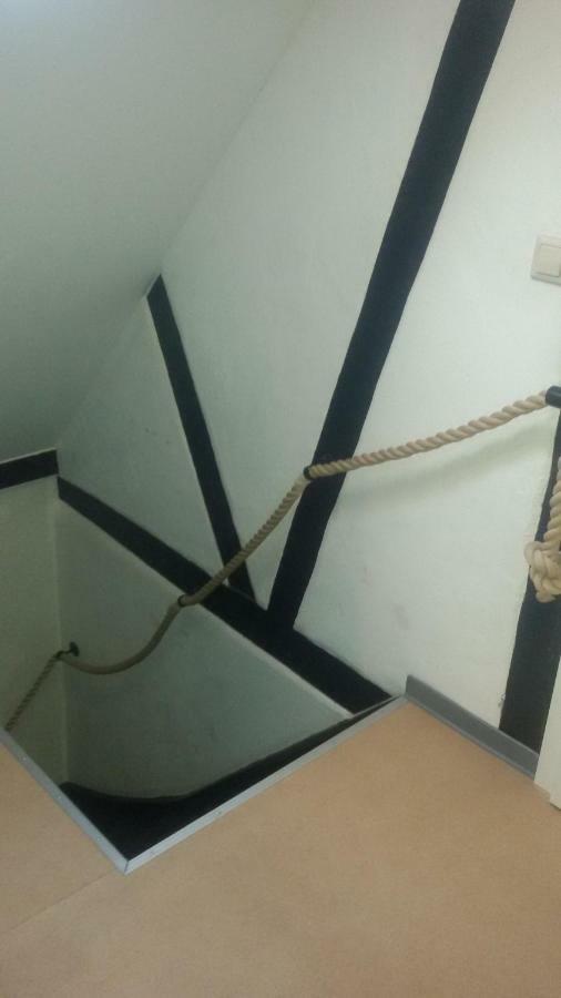 Giebelzimmer Mit Weinbergblick Stetten  Bagian luar foto